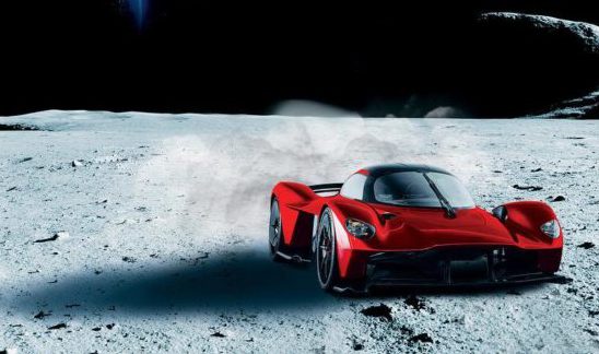 Aston-Martin-Valkyrie-Kris-Singh-Moon-Dust-paint-1-768x515